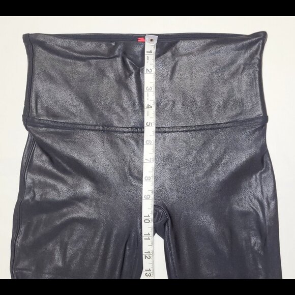 USED Women's Spanx by Sarah Blakely Black Faux Leather Leggings Size Large 2437 - Picture 13 of 17